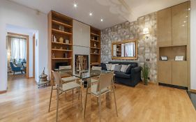 Piazza di Spagna Elegant Flat